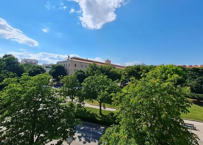 New Modern-Park View-5 Minutes From Diocletian\'S Palace
